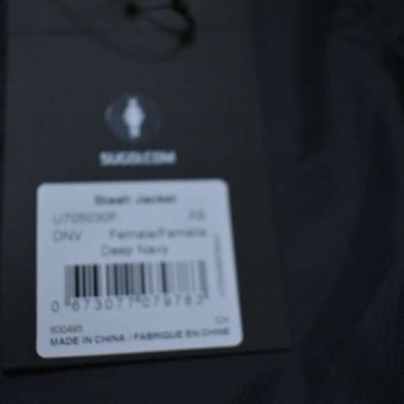 NWT SUGOi Stash Wind & Water Resistant Jacket Wm's XS Black Zip Closure - Picture 15 of 15